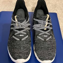 Nike Air Max Sequent, Fitsole, Size 10.5; $45.00