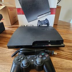 PS3 Slim model 120GB