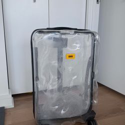 Crash Baggage Medium Size Share Collection