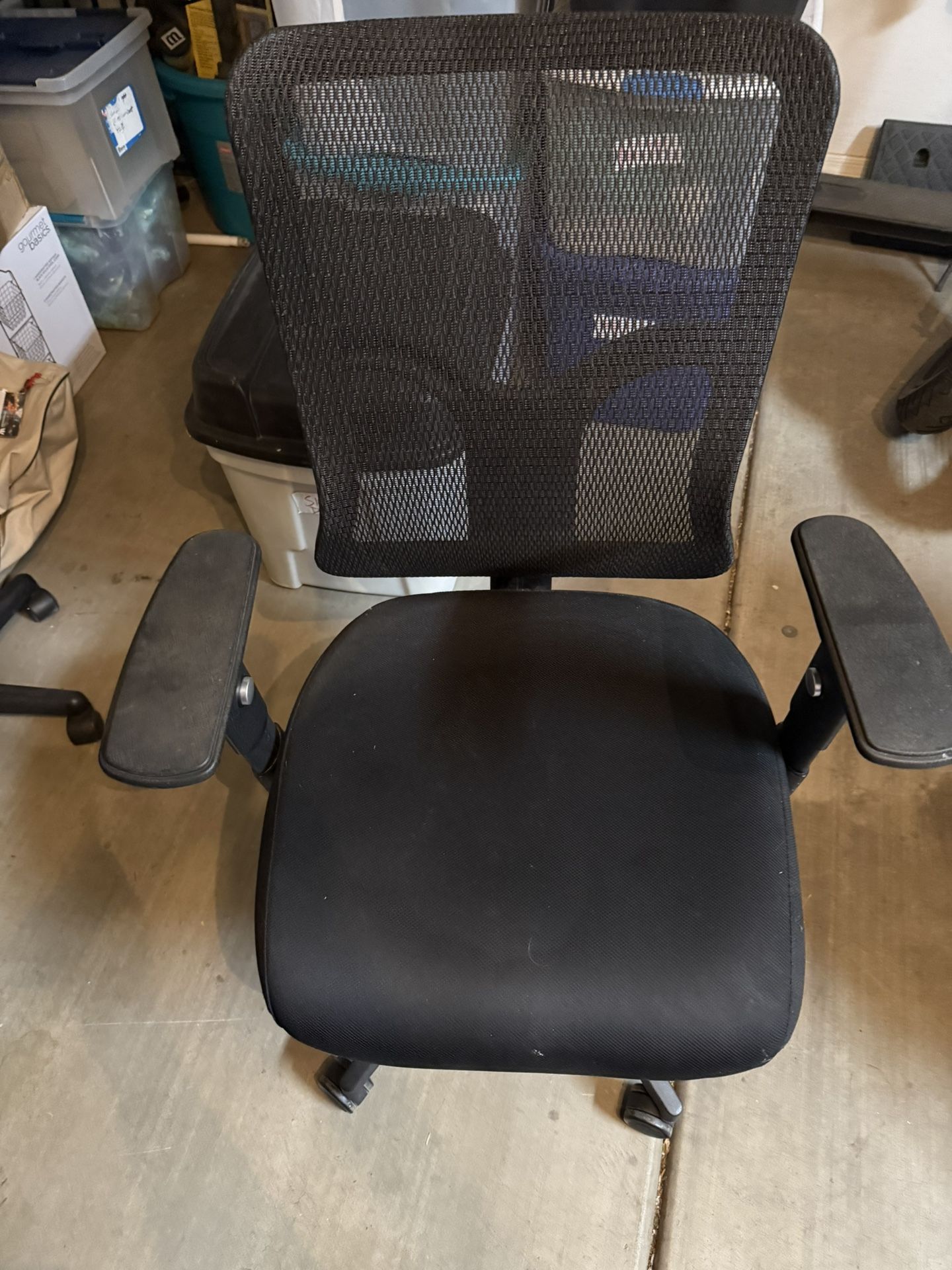 Desk Chair With Swivel Wheels And Adjustable Height