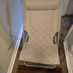 Reclined Chair 
