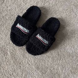 Balenciaga Slides Black Furry