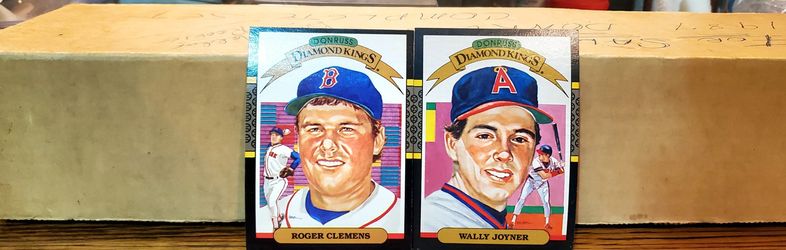 COMPLETELY SET OF 1987 DONRUSS BASEBALL CARDS WITH GREG MADDUX ROOKIE CARD