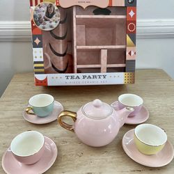 FAO Schwarz Hand-Glazed Ceramic Tea Party Set - 9pc