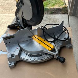 DEWALT DW705 Mitre Saw 12”