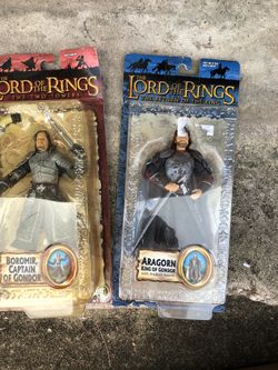 Collectable Lord of The Rings Figurines in Boxes - SELLING AS A LOT PRICE