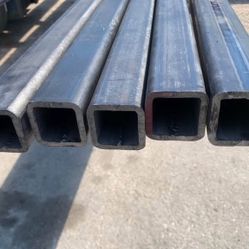 100 Ft Square  Tube Metal 2x2x1/4