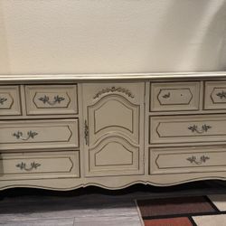 Vintage Dresser with 2 Mirrors