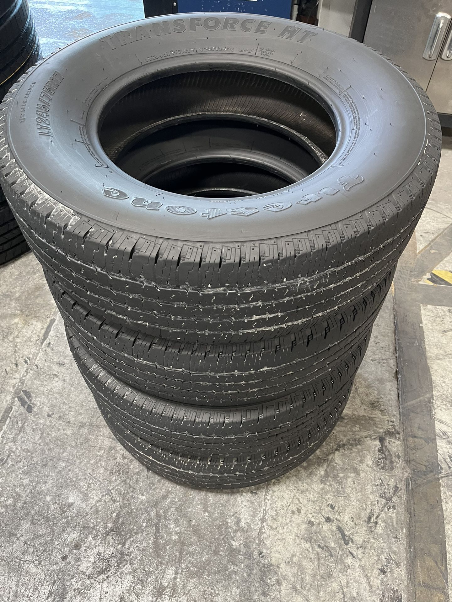 245/75R17