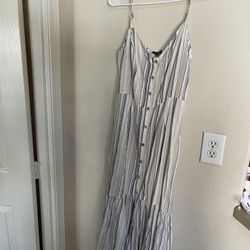 Cute Button Dress - Size Large - Tags Attached 