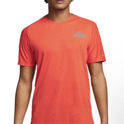 Nike Men's Dri-FIT Trail Solar Chase Trail Running Orange T-Shirt Size: M