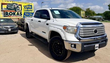 2016 Toyota Tundra CrewMax
