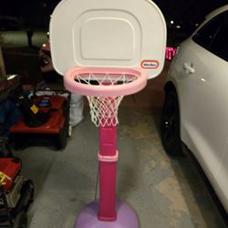Little Tikes Basketball Hoop 