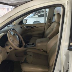 2014 Nissan Pathfinder