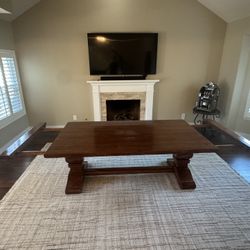 Dining Room Table 