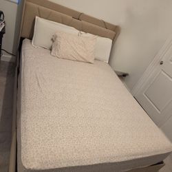 Queen Bed Frame 