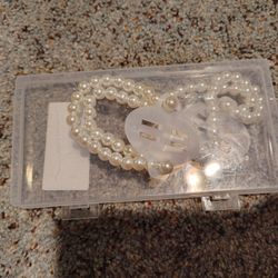 Corsage Bands And Boutonniere Magnets