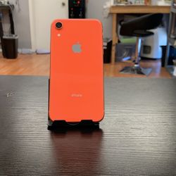 iPhone XR 64 GB unlocked /  $400 Plus Tax  