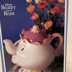 Brand New Original Disney Store Mrs. Potts Beauty and the Beast Treasure Craft Cookies Jar