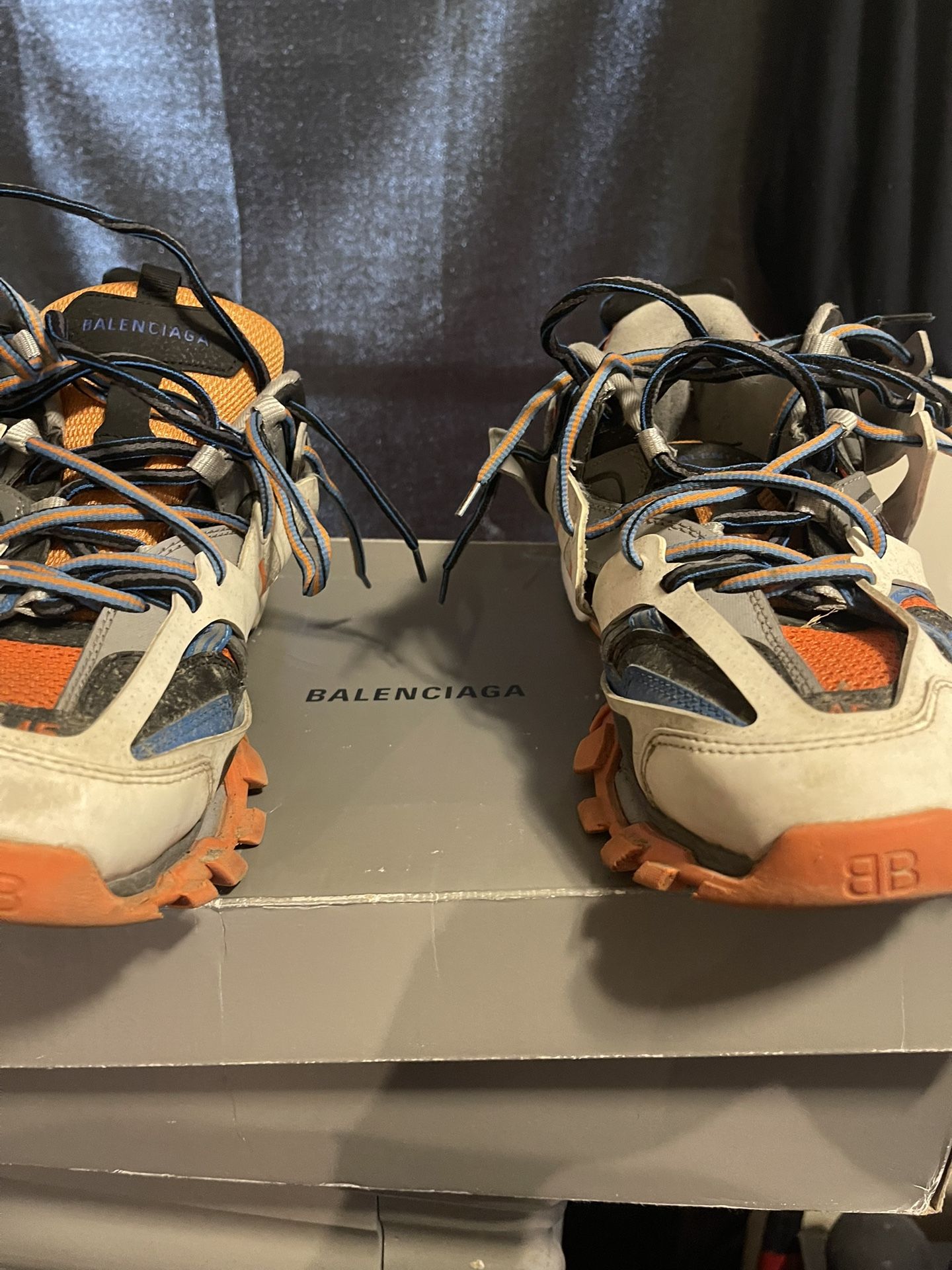 CHEAP CLOTHES & SHOES