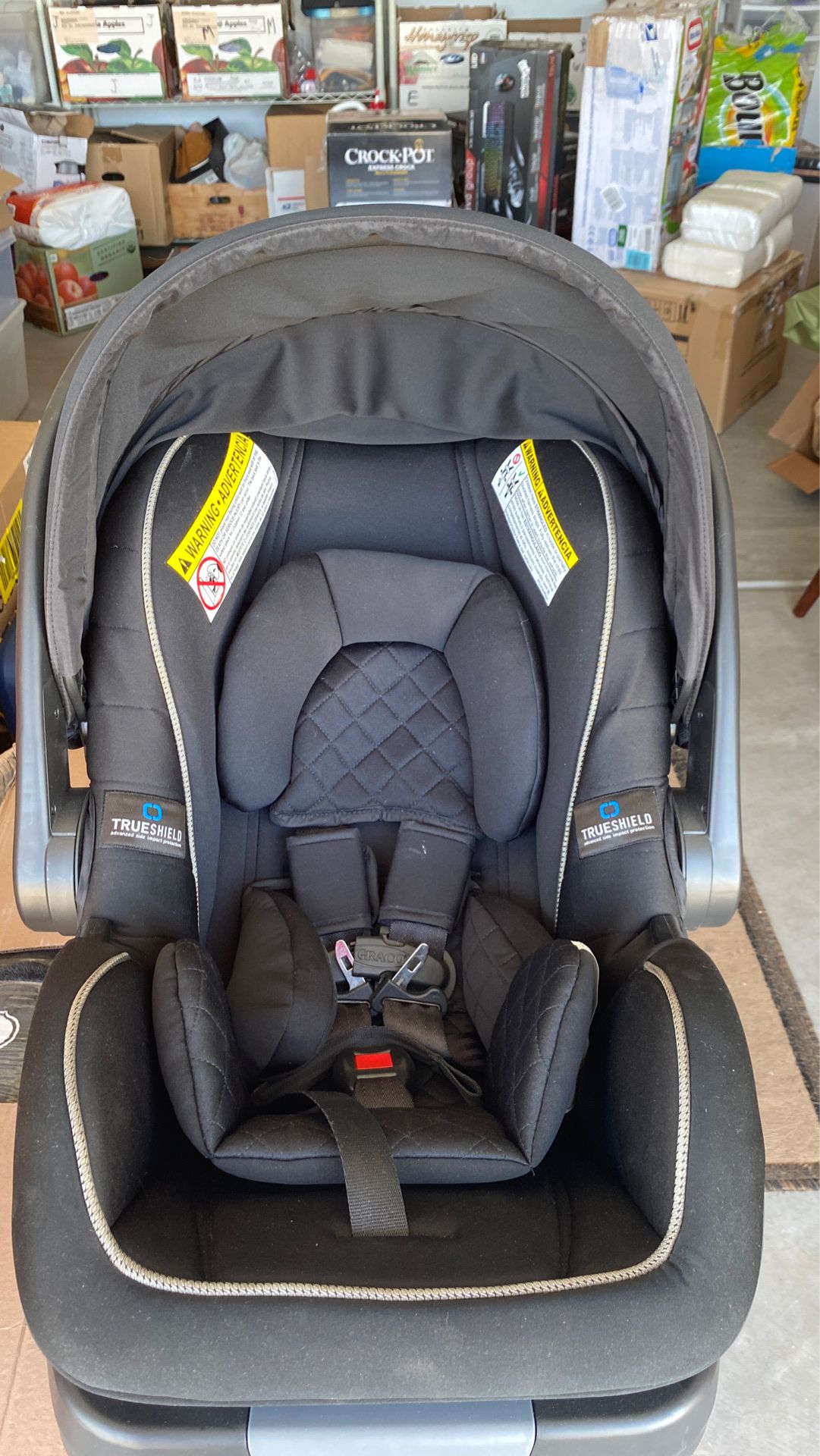 Graco Baby Snuggler Car Seat New