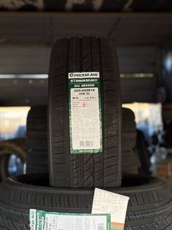 Rockblade Staminarace All Season Tire 225/45ZR18 95W XL