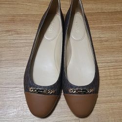 Michael Kors flat shoes size 9.5