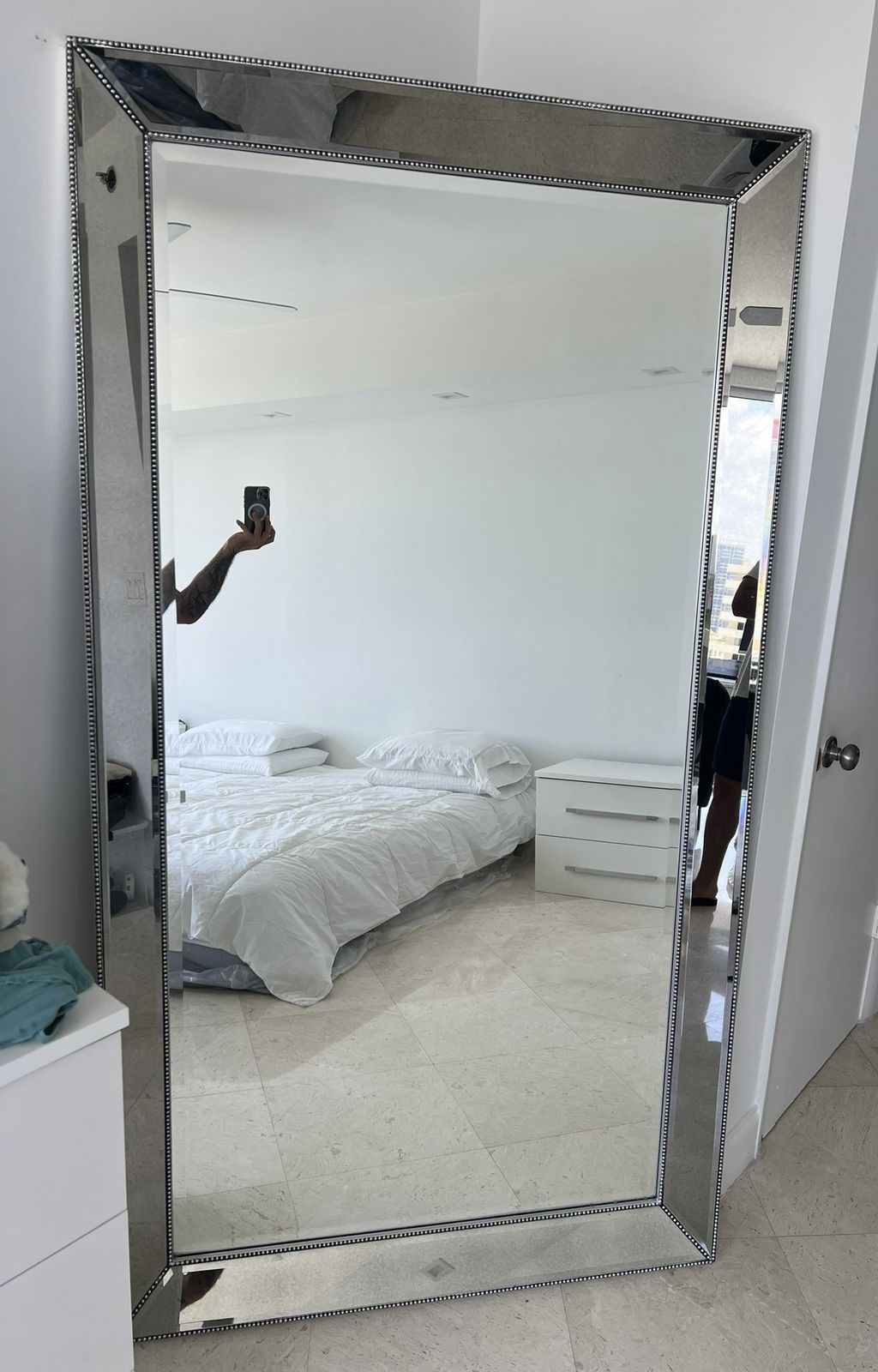 Floor mirror Like New
