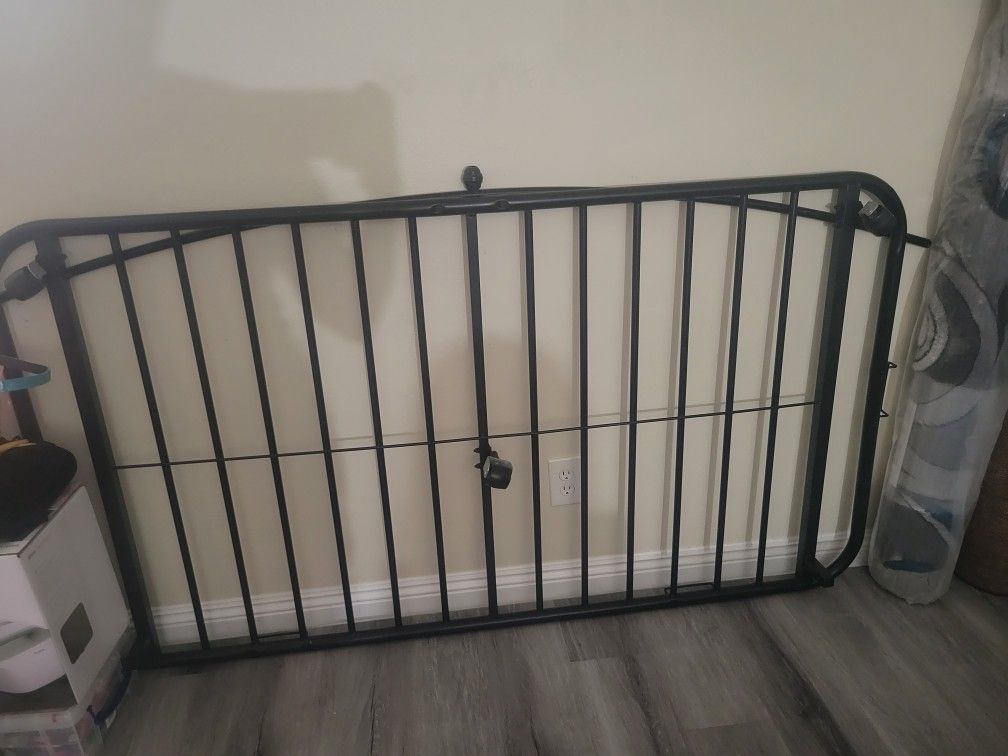 Twin Size Rolling Bed Frame