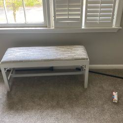  Nice Sit Down Bench Perfect Spots In Front Of Your Window. You Can Sit Engaged Out To The Natural Blue Skies.