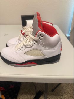 Jordan 5 Fire Red Silver Tongue 8M Pre Owned