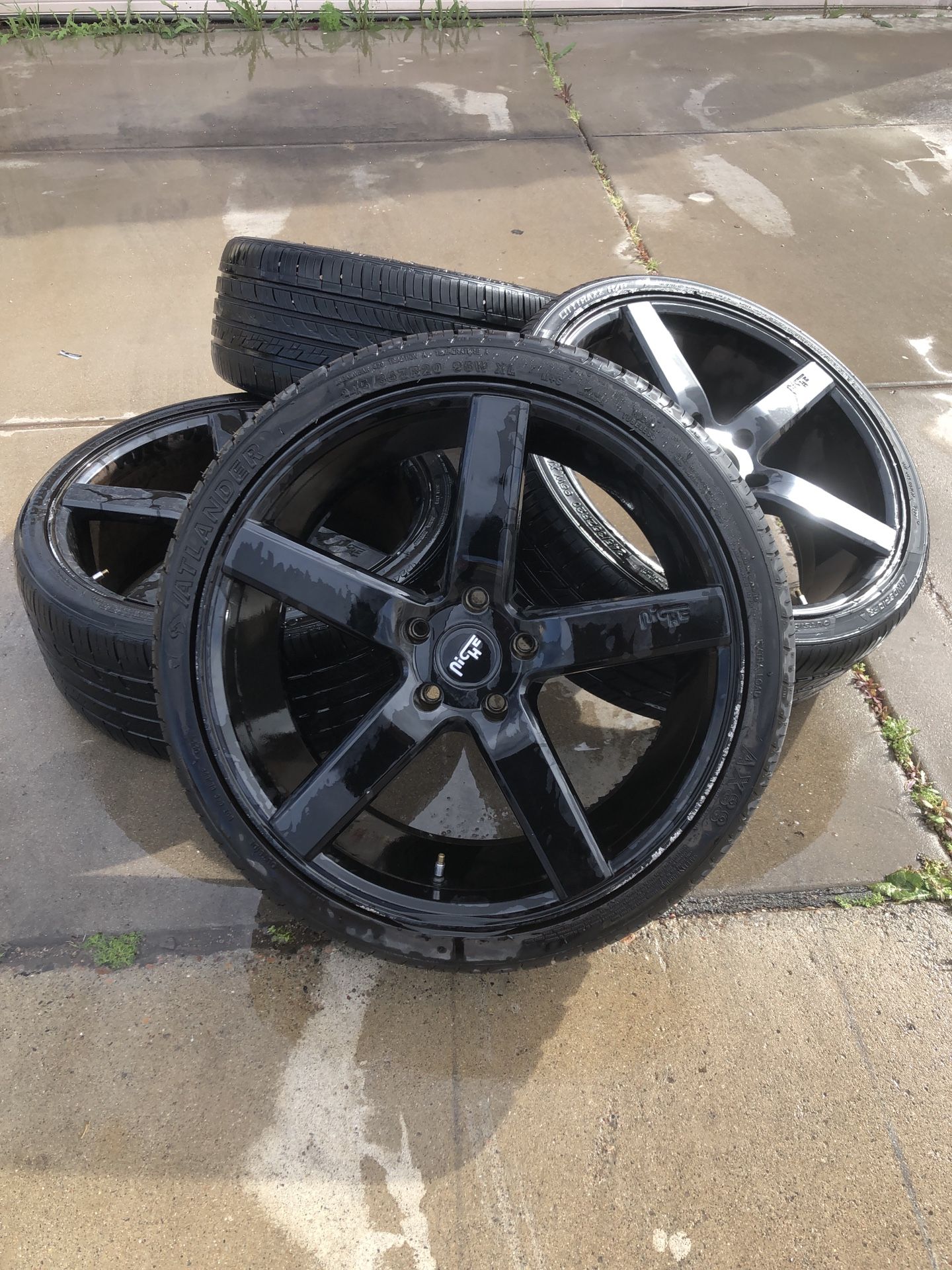 20” Niche Rims (5x120 Bolt Pattern)