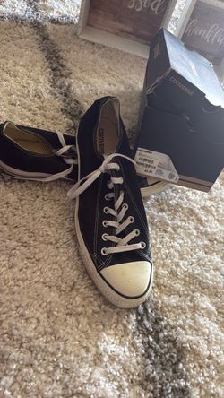 Converse Chuck Taylor Low Top Sneakers size 13