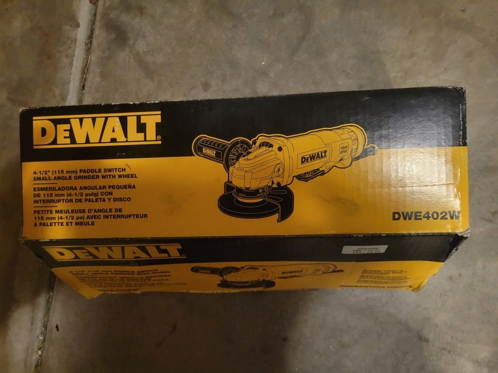DEWALT ANGLE GRINDER