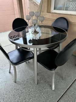 5-piece dining set...