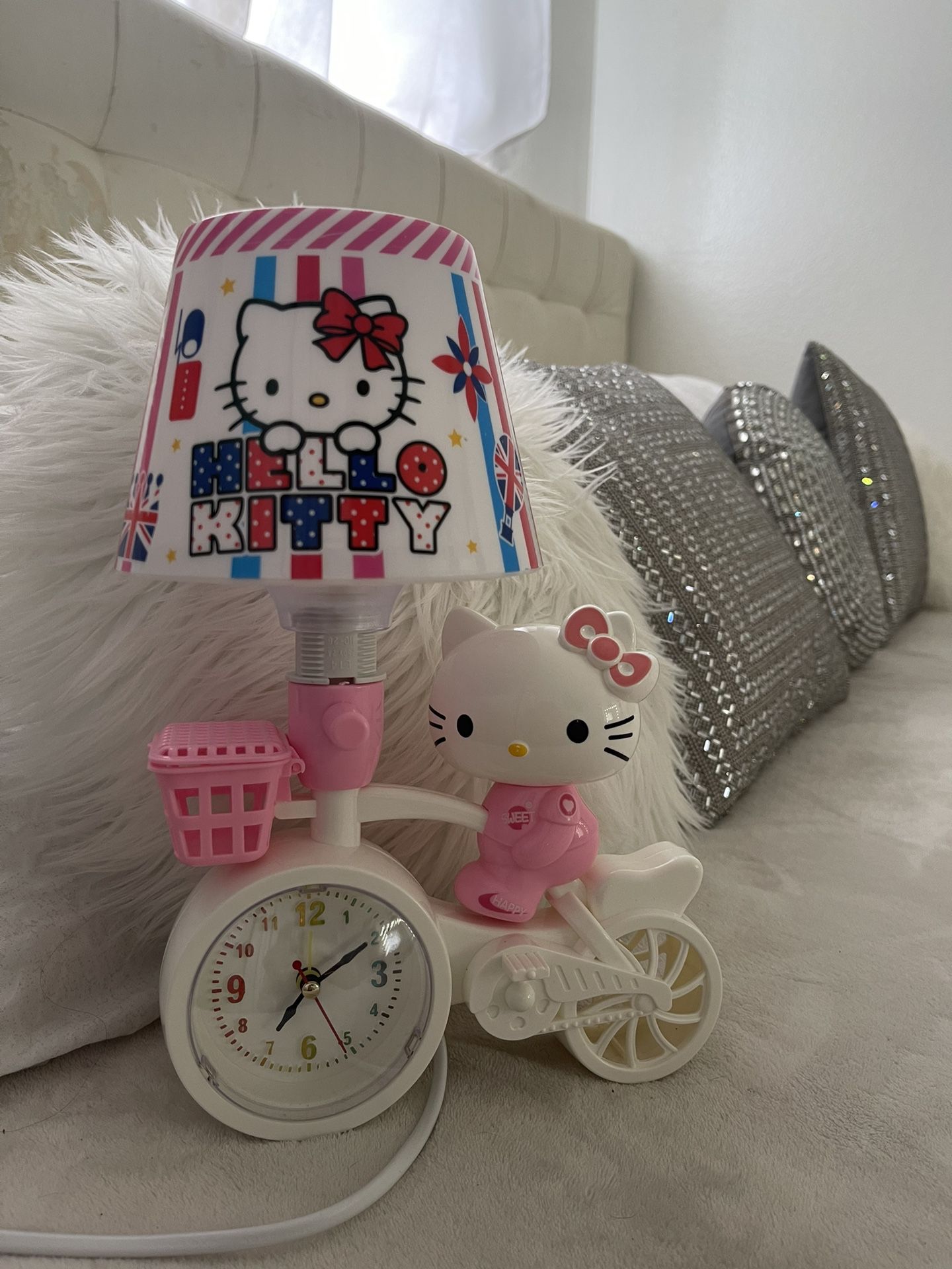 Hello Kitty Night Lamp