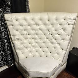 White Photo Both Couch