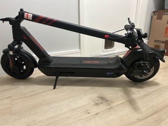 RCB Electric Scooter