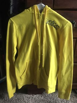 Pikachu Jacket - Women’s Small