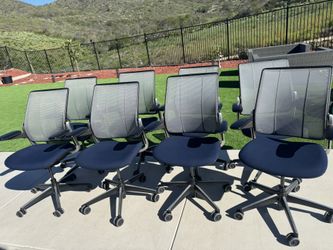 Humanscale fully adjustable model task chair