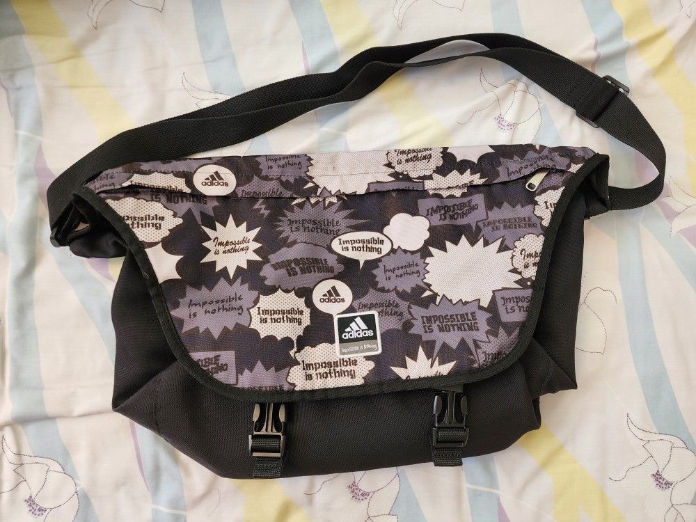 adidas Messenger Sling Bag Side Laptop Carrying Shoulder Travel Work College Sports Fun Limited Edition