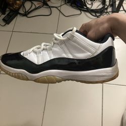 Jordan 11 Low