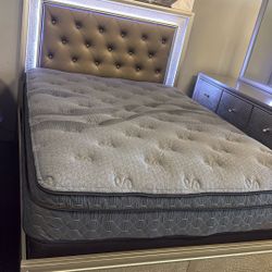 New 4 Piece Twin LED Bedroom Set 