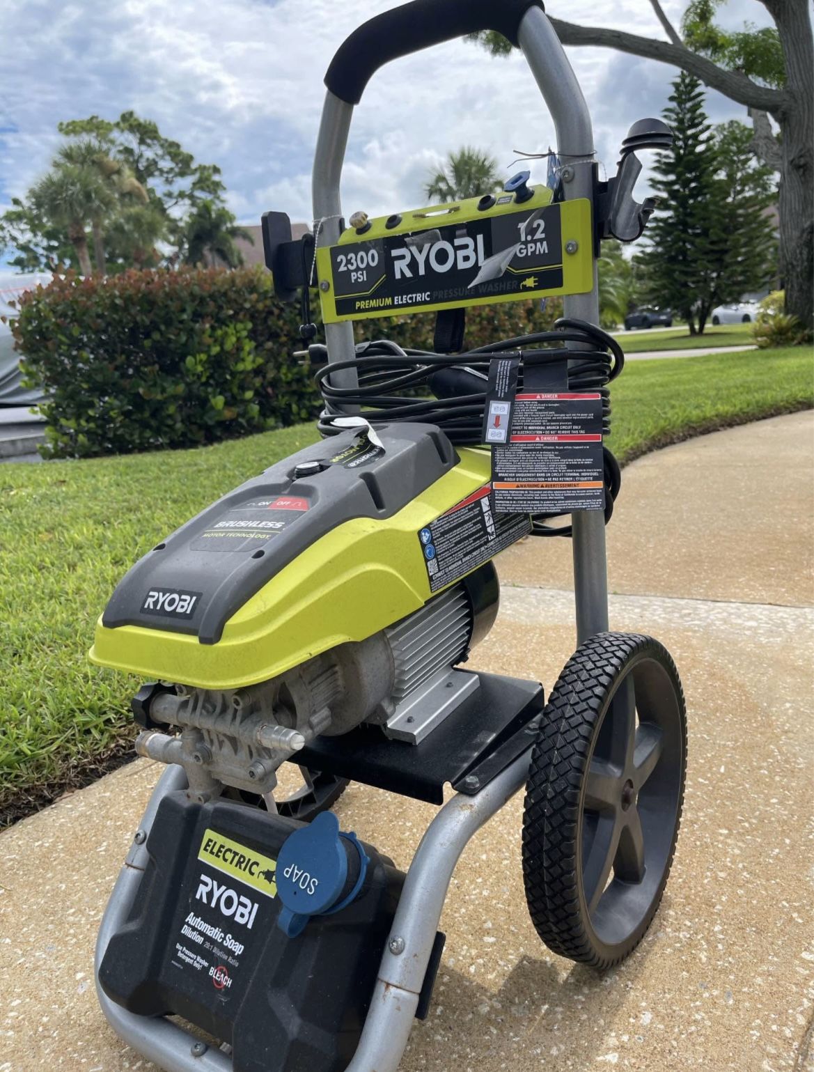 Pressure Washer (Needs Repair)