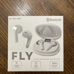 NWT Bluetooth True Wireless Earbuds