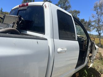 Dodge 2500 For Parts