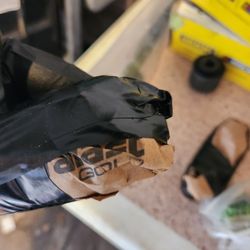 2013 Dodge Avenger 3.6  Brake Pads Rear And Rie Rod