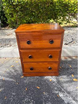 Small Wood Dresser