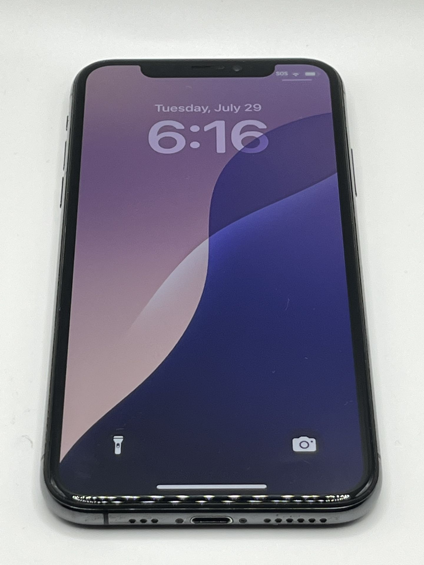 IPHONE XS (UNLOCKED) 256gb EXCELLENT CONDITION