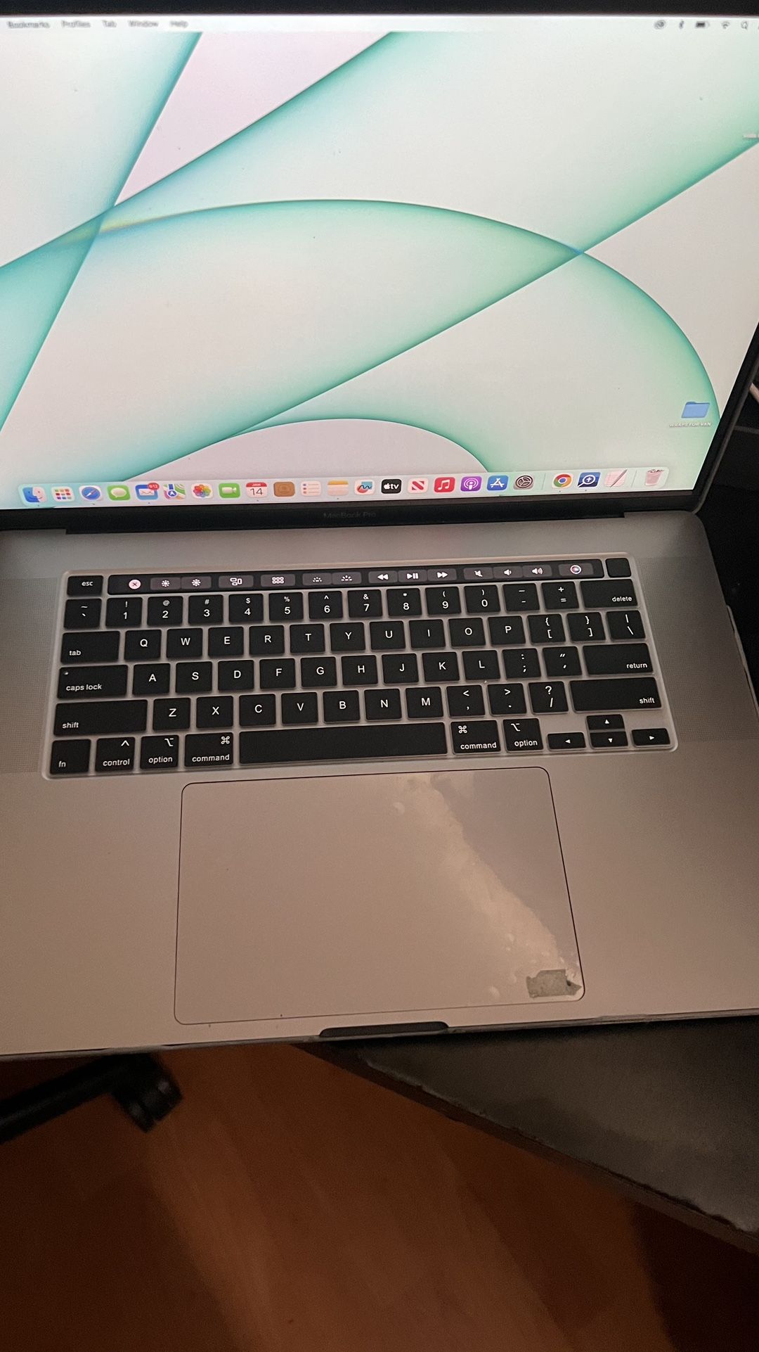 MacBook Pro 16"
